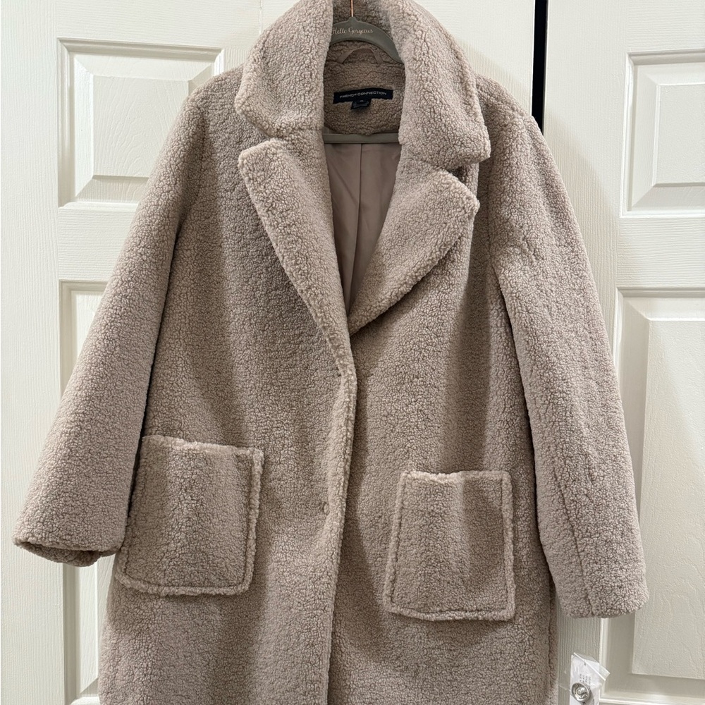 Women's French Connection NWT XL Beige Teddy Coat